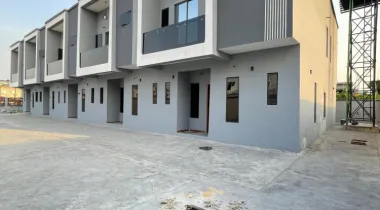 4 Bedrooms Terrace Detached duplex with BQ and Security Post for sale