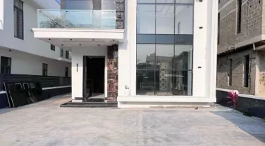 📍LEKKY COUNTY, LEKKI | N400M📌 Contemporary 5 Bedroom Fully Detached Duplex with Swimming Pool for sale