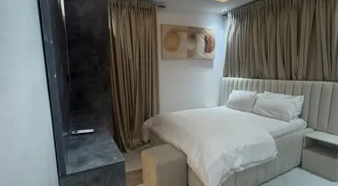 Brand new 1 bedroom apartment with balcony Yaba