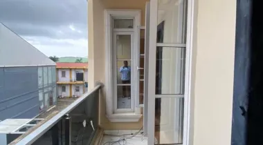 Single Room Upstairs available for rent ‼️  comes with personal prepaid meter  Location: Ikota lekki Lagos