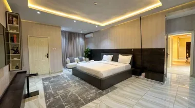 Outstanding 2bedroom apartment is up for LEASE — Ready to move in