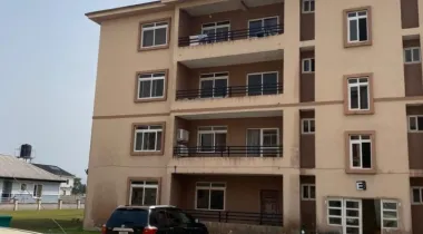 3 bed Flat for rent 