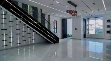 5 Bedroom Fully Detached Duplex