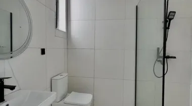 5 BEDROOM FULLY DETACHED HOME WITH BQ FOR SALE