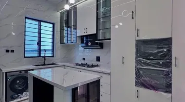 5 Bedroom Fully Detached Duplex