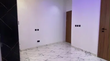 4 BEDROOM FULLY DETACHED DUPLEX FOR RENT!!!