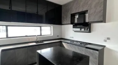 SALES ALERT* Contemporary 5 Bedroom Fully Detached Duplex with Bq, Swimming Pool and Gym/Study Room, walk in Closet, Double volume living, space media wall, Smart features, Home Cinema, Home office, Rooftop terrace, Automated gate For Sale