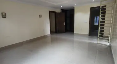 SERVICED 4 BEDROOM FLAT WITH BQ,FITTED KITCHEN,EN-SUITE ROOMS,