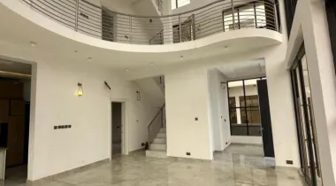 Majestic 4bedroom contemporary detached duplex with BQ.