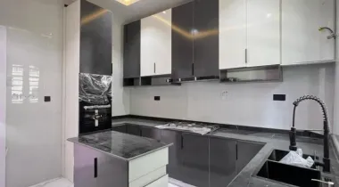 4 Bedroom Terrace Duplex