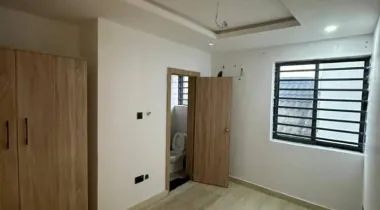 ‎Brand New 2 Bedroom, Ologolo lekki.