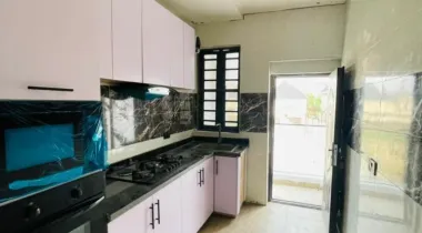 Mini flat available for rent 