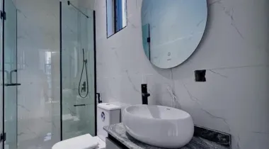 5 Bedroom Detached Duplex