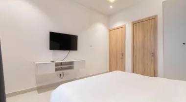 My lovely 🥰 2 bedroom apartment  with a  *rooftop pool 🏊‍♂️ *Gym *PS5 Location: Lekki phase 1