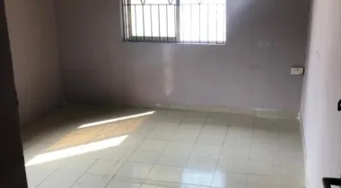 *TO LET IN A SECURED ENVIRONMENT ON MOBIL ROAD ILAJE AJAH*