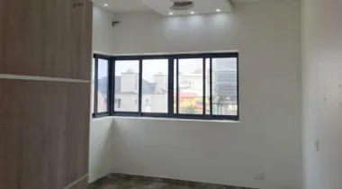 3bedroom flat for rent