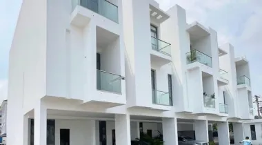 LEKKI PHASE 1 | 4 BED | N350M NET📌 Last Unit of these 4 Bedroom Semi-Detached Homes with Swimming Pool for sale