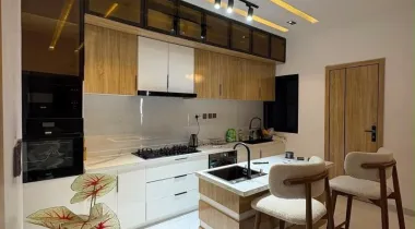 FULLY FURNISHED 2-BEDROOM APARTMENT FOR RENT
