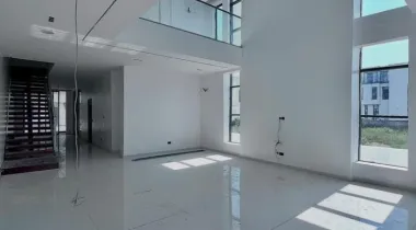 COWRIE CREEK , IKATE LEKKI | N1B CONTEMPORARY 5 BEDROOM SEMI-DETACHED HOME WITH ELEVATOR , SWIMMING POOL, CINEMA , ROOF TOP TERRACE FOR SALE‼️‼️