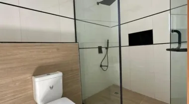 5BEDROOM FULLY DETACHED DUPLEX FOR SALE