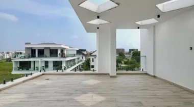 IKATE LEKKI | 5 BED | N950M 5 BEDROOM HOME WITH SWIMMING POOL, ROOF TOP TERRACE FOR SALE