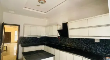 4 bedroom semi detached duplex