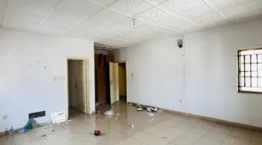 1/3 BED || 2.5/5 MILLION || CHEVRON, LEKKI LAGOS