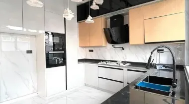 SALES ALERT* EXQUISITELY FINISHED 4 BEDROOM TERRACE DUPLEX WITH SWIMMING POOL, GYM, BQ, SMART HOME FEATURES etc* (1 Unit Left)