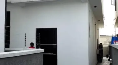 4 bed semi detached  Brand new duplex