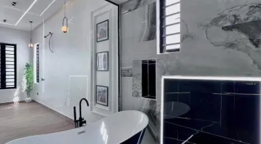 5 Bedroom Fully Detached Duplex