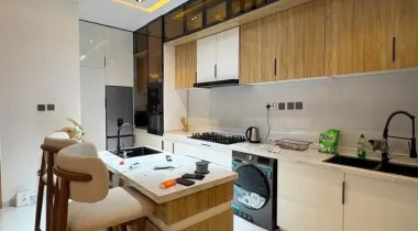 FULLY FURNISHED 2-BEDROOM APARTMENT FOR RENT