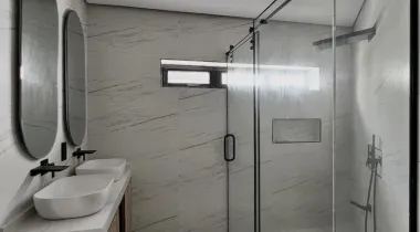 5 Bedroom Fully Detached Duplex