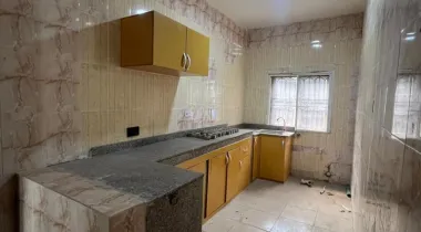 Spacious fully service  2 Bedroom apartment now available at Jakande OSAPA, Lekki, lagos!