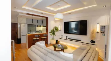 Brand new 2 Bedroom Maisonnette with Swimming pool 🏊‍♀️ , ps5, Snooker board