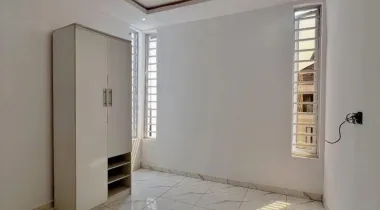 4 BEDROOM SEMI DETACHED HOME LOCATED AT IKOTA LEKKI LAGOS FOR SALE