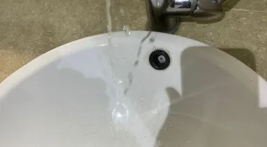 Fully Furnished  mini Flat  with kitchen and toilet in it not sharing anything for  rent : 4m for Ground floor 