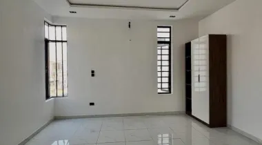 5 BEDROOM FULLY DETACHED HOME WITH BQ &amp; GYM FOR SALE