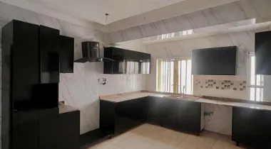 IKATE LEKKI | 3 BED | N180M📌 Fully Serviced 3 Bedroom Apartment with Swimming Pool, Elevator , Gym for sale‼️‼️