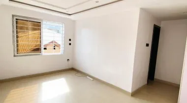 3 BEDROOM APARTMENT AVAILABLE AT LEKKI PHASE 1, LEKKI, LAGOS STATE.