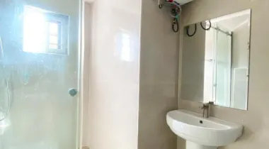 3 BEDROOM APARTMENT AVAILABLE AT LEKKI PHASE 1, LEKKI, LAGOS STATE.