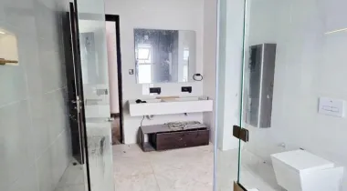 5 BEDROOM TERRACE  DUPLEX WITH SWIMMING POOL AT IKOYI LAGOS