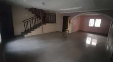 4 BEDROOM TERRACE DUPLEX AVAILABLE, LOCATED AT ILAJE, AJAH.