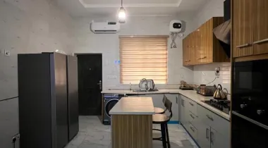 4 bedroom semi-detached duplex with a BQ.