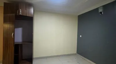 3 bedroom duplex  Rent 4.5m Agency :500k