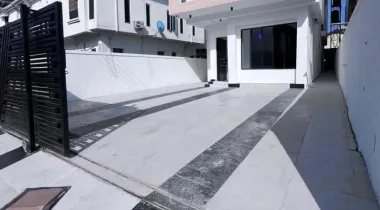 5 BEDROOM FULLY DETACHED DUPLEX WITH ROOF TOP TERRACE, WITH SWIMMING POOL AND BQ LOCATED AT OLOGOLO, LEKKI