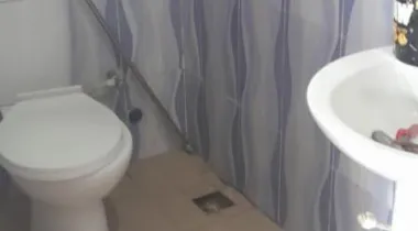 2bed rooms upstairs flat