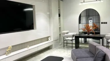 luxury 4 bedroom apartment for your home away from home experience .