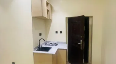 Selfcon Available for Rent at Chevron Drive.