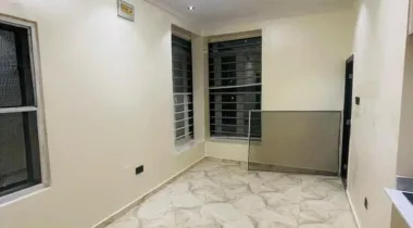 Selfcon Available for Rent at Chevron Drive.