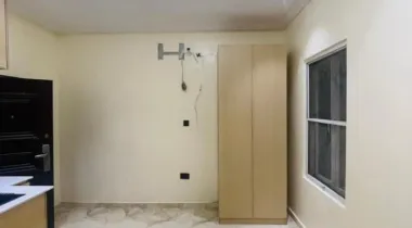 Selfcon Available for Rent at Chevron Drive.